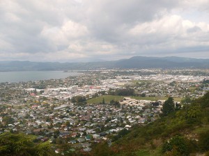 800px-Rotorua_looking_south_from_Mt_Ngongotaha